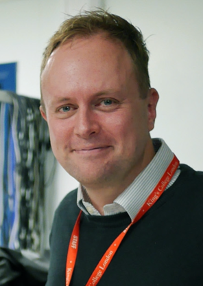 Mads S Bergholt